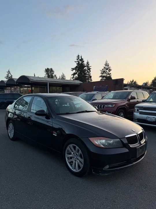 2007 BMW E90 3 Series Sedan - Image 3 of 13