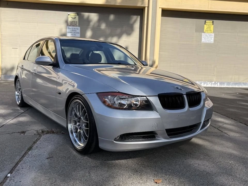 2007 BMW E90 3 Series Sedan - Image 3 of 12