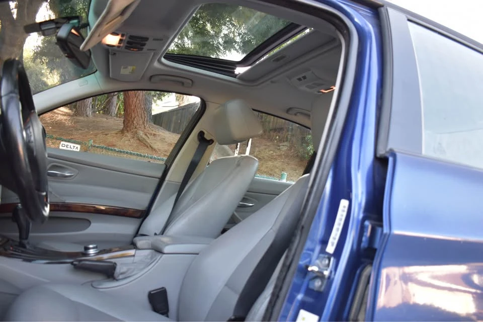 2007 BMW E90 3 Series Sedan - Image 11 of 16
