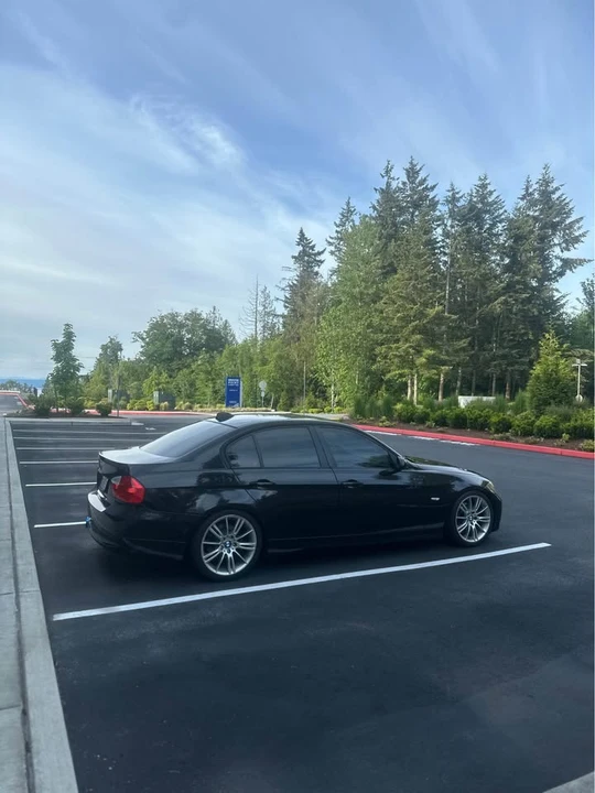2007 BMW E90 3 Series Sedan - Image 6 of 11