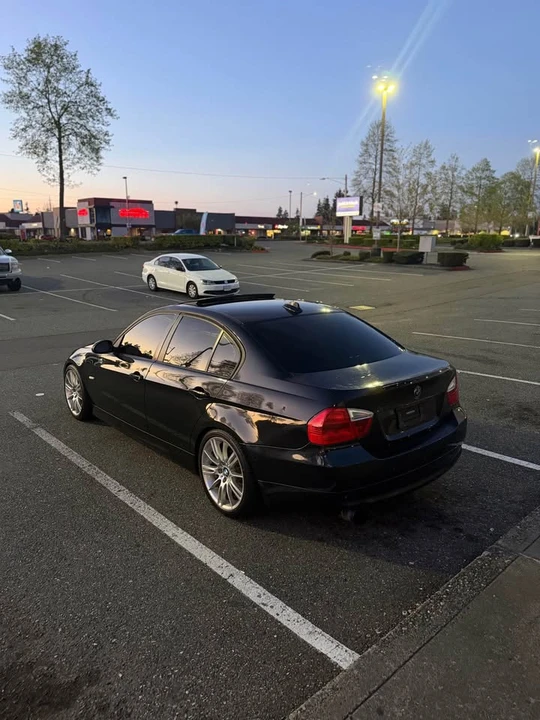 2007 BMW E90 3 Series Sedan - Image 4 of 11