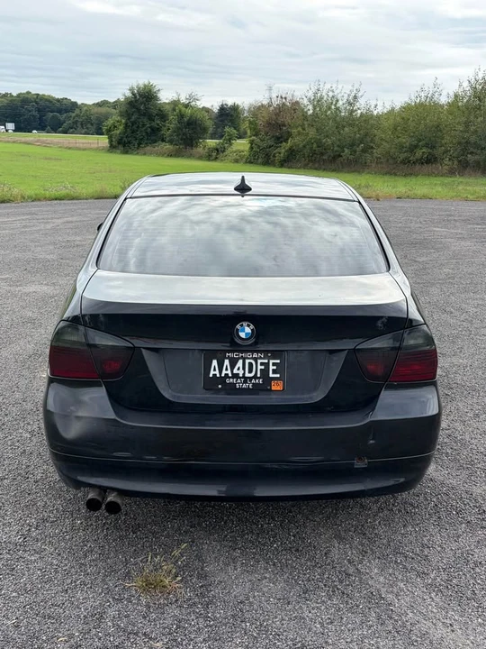 2007 BMW E90 3 Series Sedan - Image 7 of 10