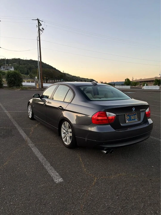 2007 BMW E90 3 Series Sedan - Image 4 of 15