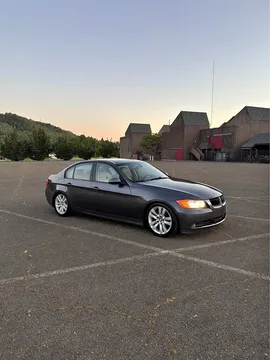 2007 BMW 3 Series 328xi Sedan 4D