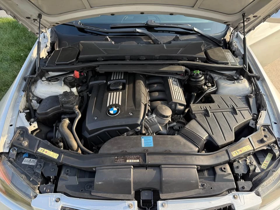 2007 BMW E90 3 Series Sedan - Image 11 of 12