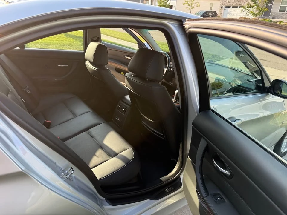 2007 BMW E90 3 Series Sedan - Image 10 of 12