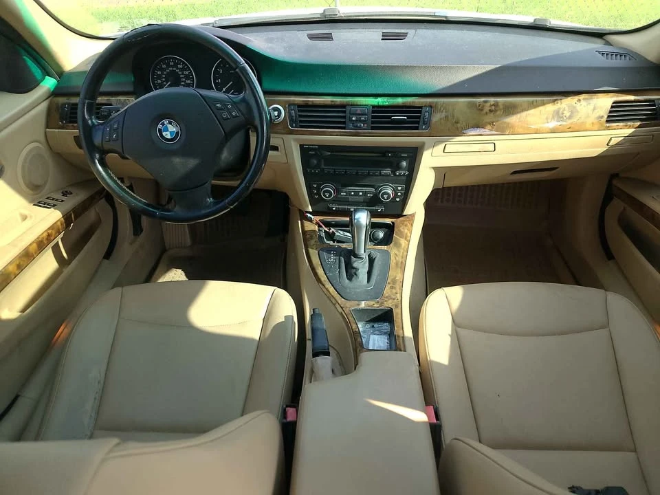 2007 BMW E90 3 Series Sedan - Image 9 of 15