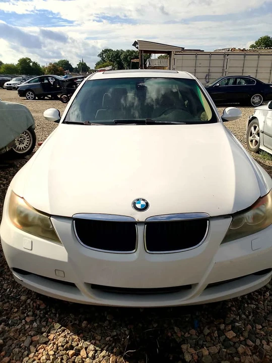 2007 BMW E90 3 Series Sedan - Image 12 of 15