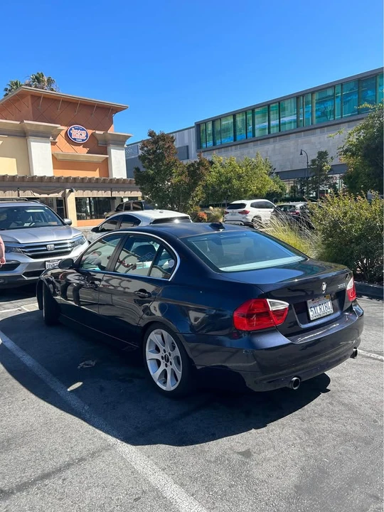 2007 BMW E90 335i Sedan - Image 4 of 11