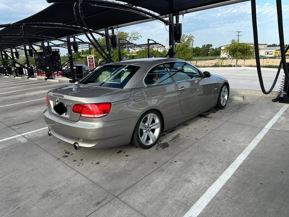 2007 BMW E93 335i Convertible - Image 2 of 8