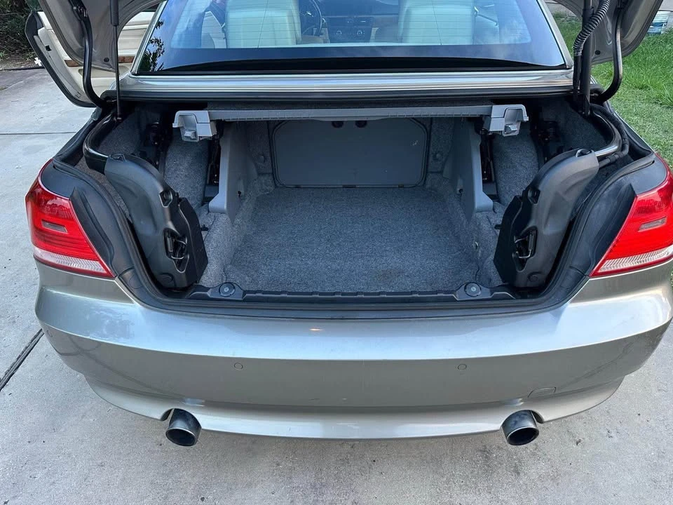 2007 BMW E93 335i Convertible - Image 8 of 8