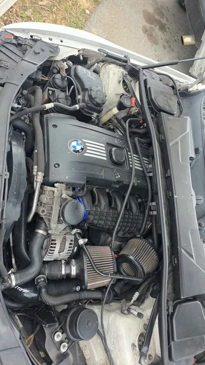 2007 BMW E93 335i Convertible - Image 8 of 10