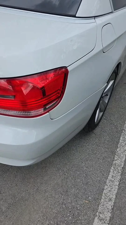 2007 BMW E93 335i Convertible - Image 10 of 10
