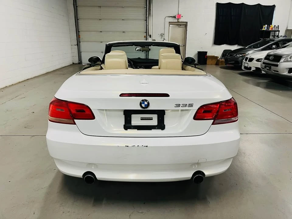2007 BMW E93 335i Convertible - Image 8 of 17