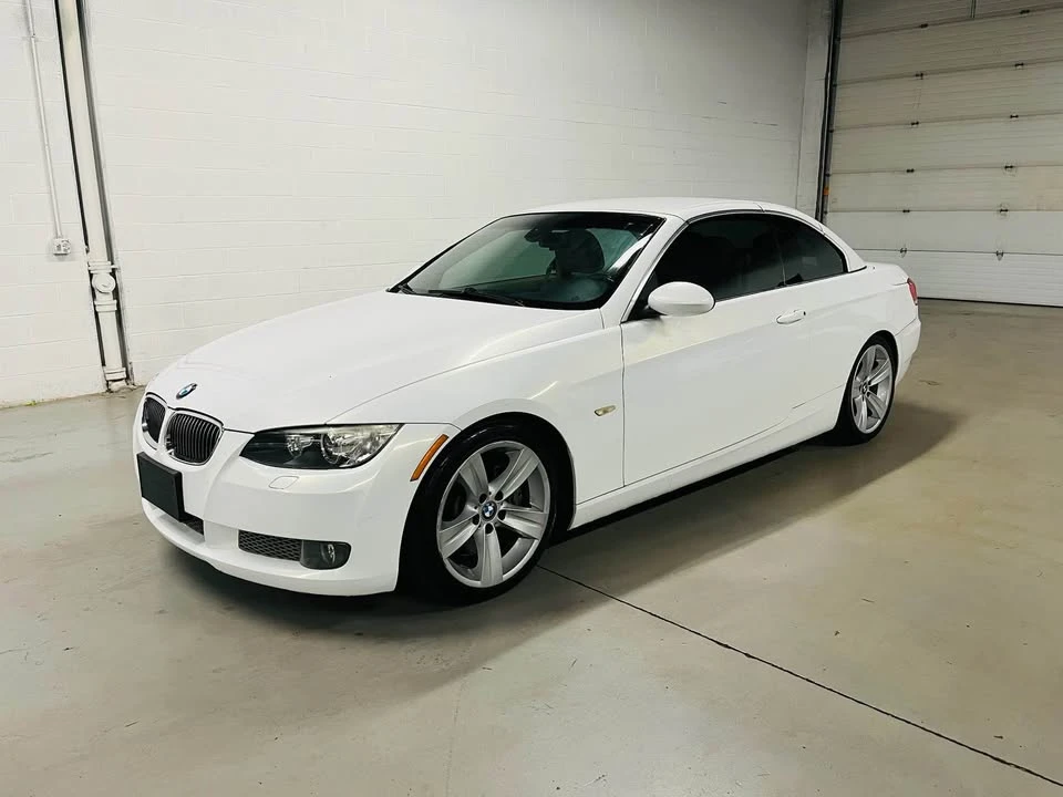 2007 BMW E93 335i Convertible - Image 2 of 17