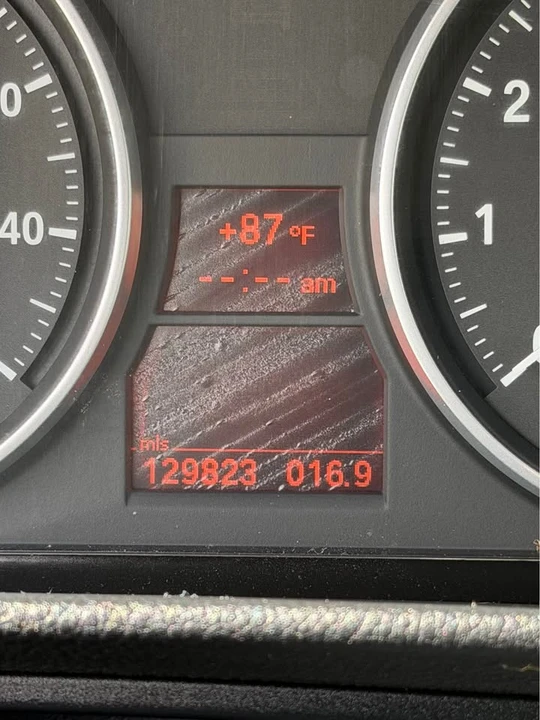 2007 BMW E93 335i Convertible - Image 11 of 11