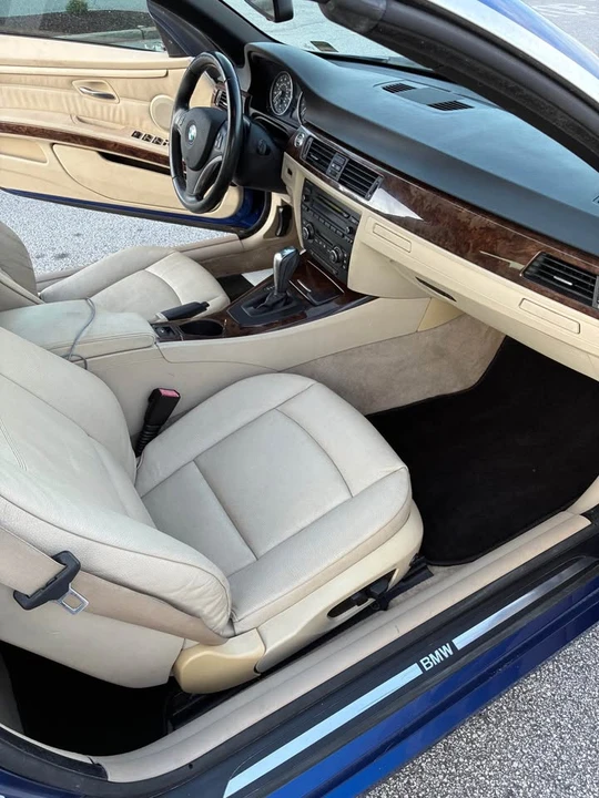 2007 BMW E93 335i Convertible - Image 10 of 12