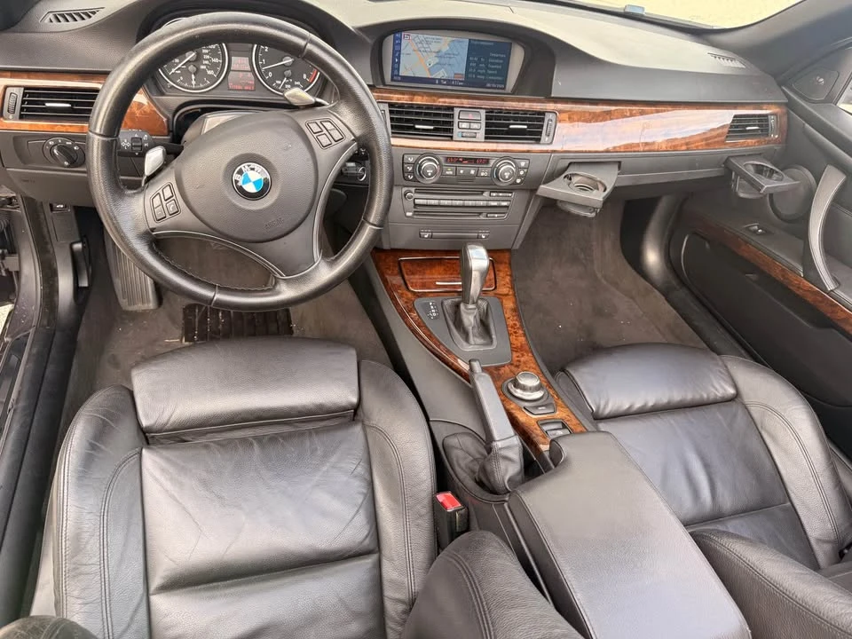 2007 BMW E93 335i Convertible - Image 10 of 11