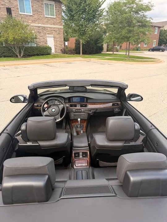2007 BMW E93 335i Convertible - Image 9 of 11