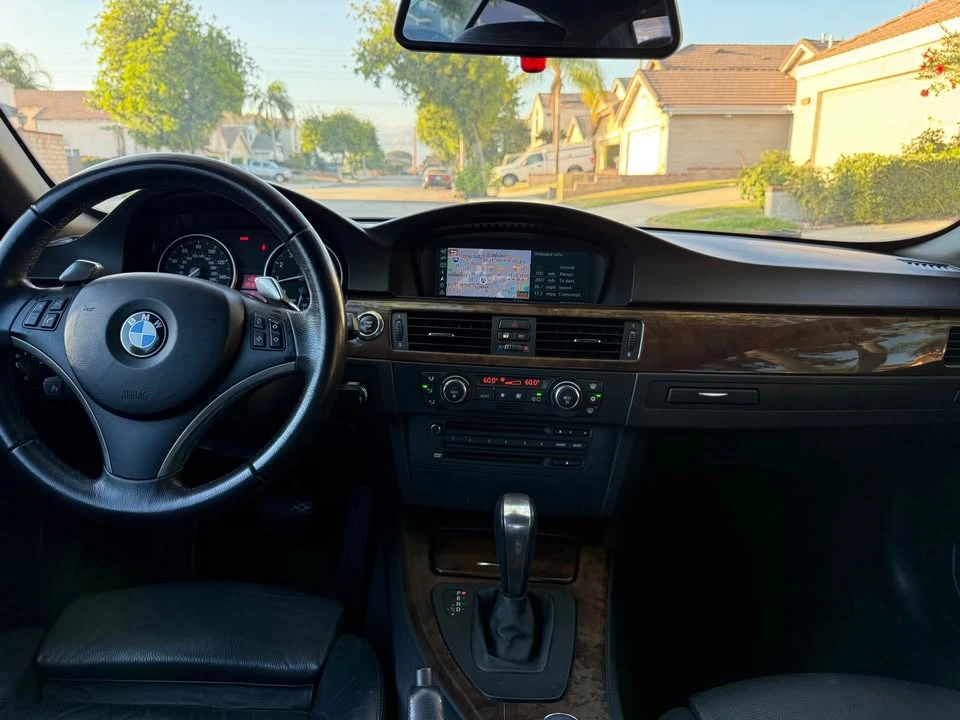 2007 BMW E93 335i Convertible - Image 4 of 17