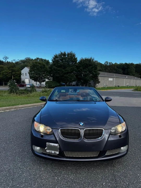 2007 BMW E93 335i Convertible - Image 2 of 9