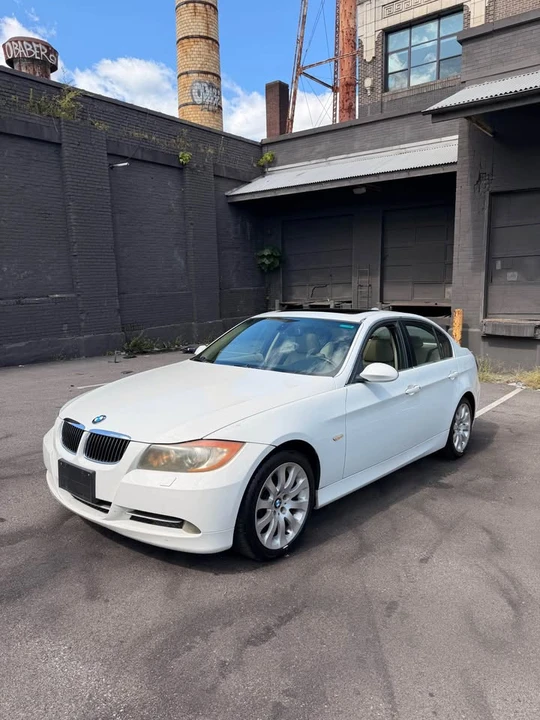 2007 BMW E90 335i Sedan - Image 2 of 10