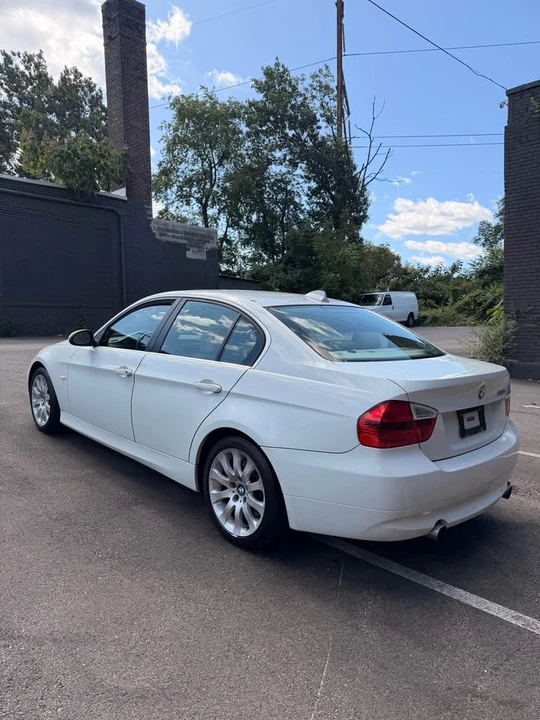 2007 BMW E90 335i Sedan - Image 3 of 10