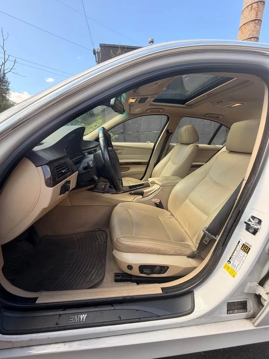 2007 BMW E90 335i Sedan - Image 6 of 10