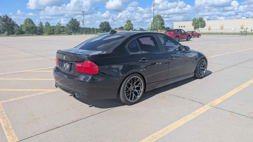 2007 BMW E90 335i Sedan - Image 3 of 17