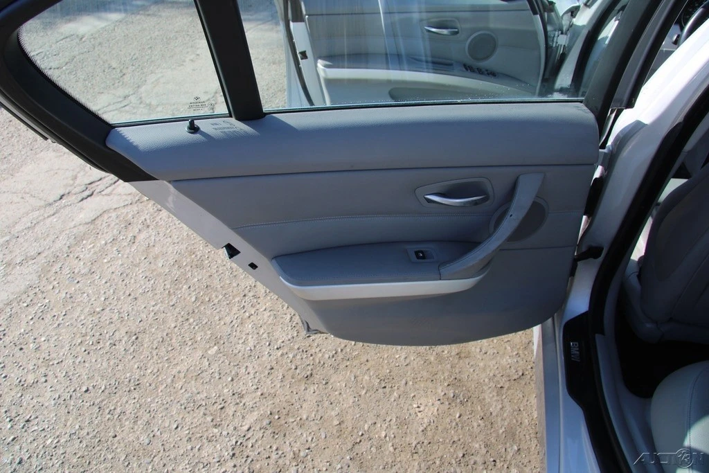2007 BMW 3 Series - Image 17 of 21