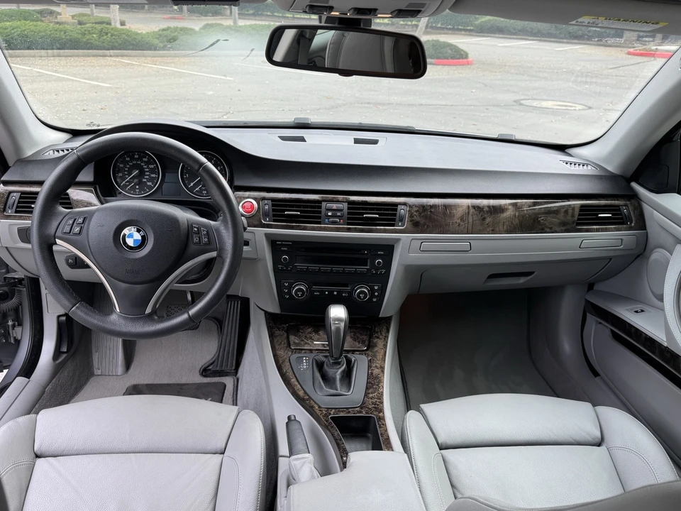 2007 BMW E90 3 Series Sedan - Image 9 of 12