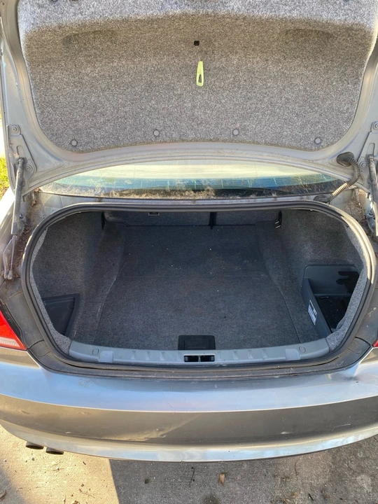 2007 BMW E90 3 Series Sedan - Image 10 of 13