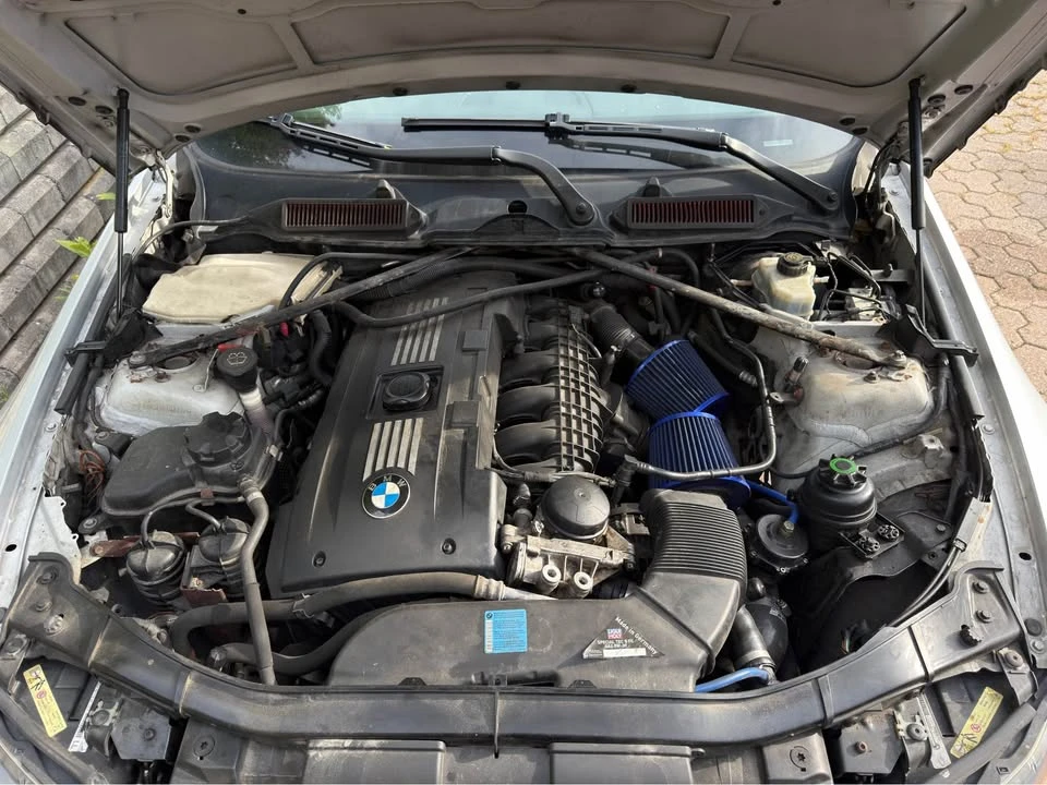 2007 BMW E90 3 Series Sedan - Image 6 of 11