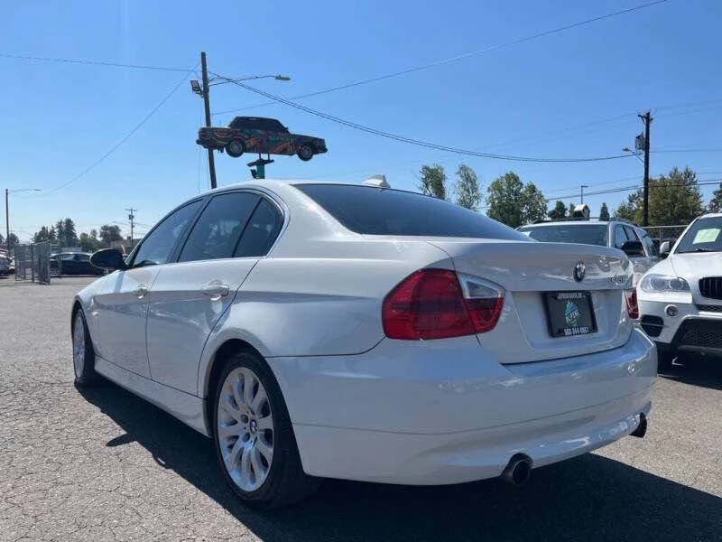 2007 BMW E90 3 Series Sedan - Image 2 of 10