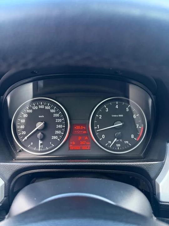 2007 BMW E90 3 Series Sedan - Image 7 of 12