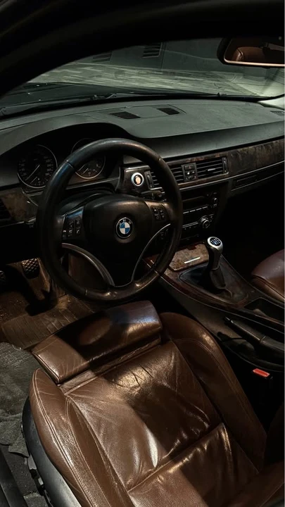 2007 BMW E90 3 Series Sedan - Image 6 of 6