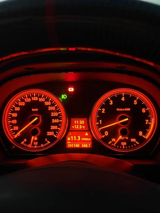 2007 BMW E90 3 Series Sedan - Image 4 of 8