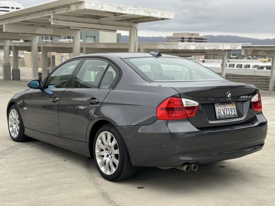 2007 BMW E90 3 Series Sedan - Image 5 of 21