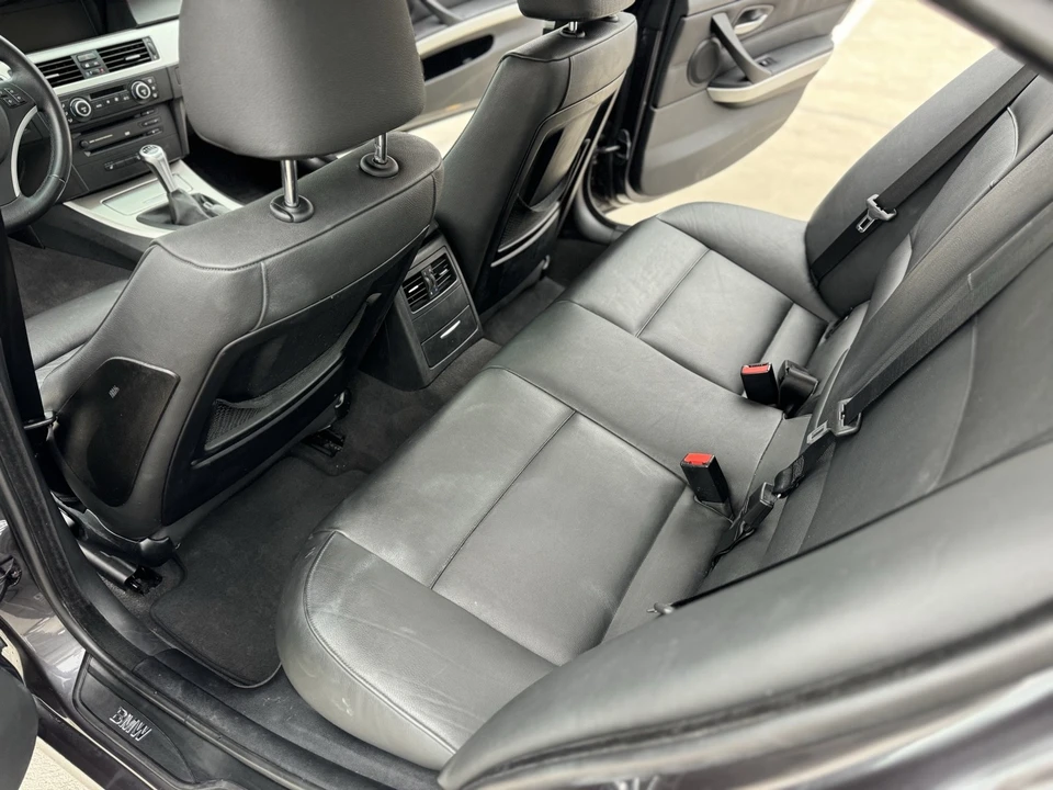 2007 BMW E90 3 Series Sedan - Image 11 of 21