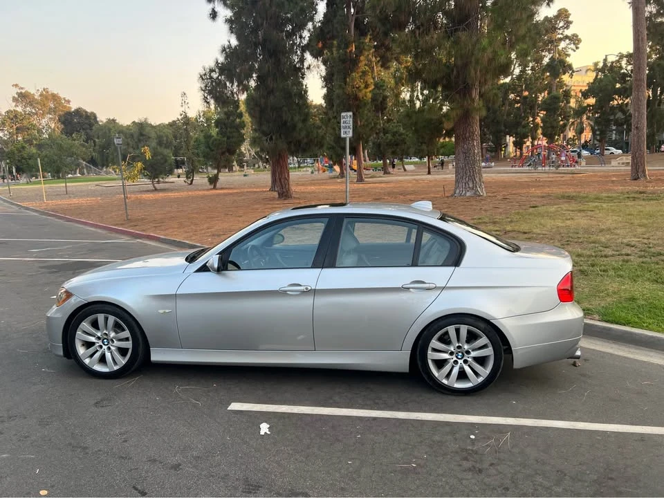 2007 BMW E90 3 Series Sedan - Image 4 of 13