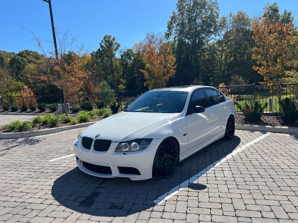 2007 BMW E90 3 Series Sedan - Image 2 of 13