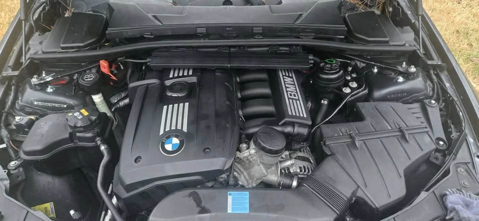2007 BMW E90 3 Series Sedan - Image 9 of 9