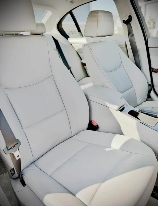 2007 BMW E90 3 Series Sedan - Image 2 of 17