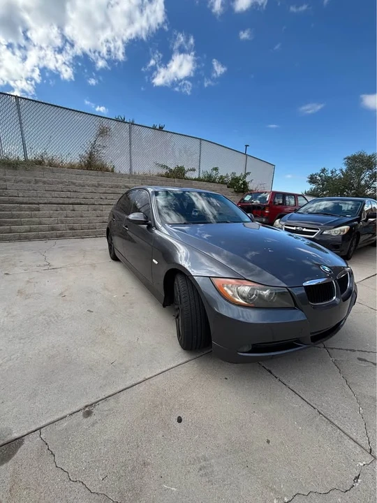 2007 BMW E90 3 Series Sedan - Image 2 of 9