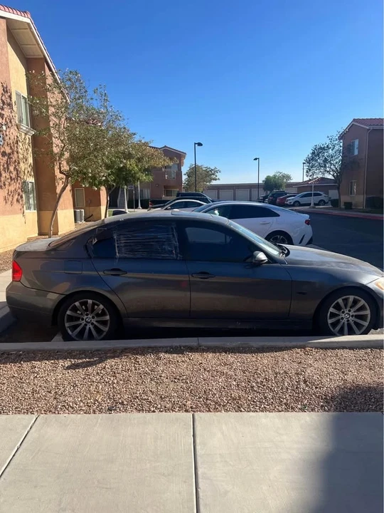 2007 BMW E90 3 Series Sedan - Image 4 of 11