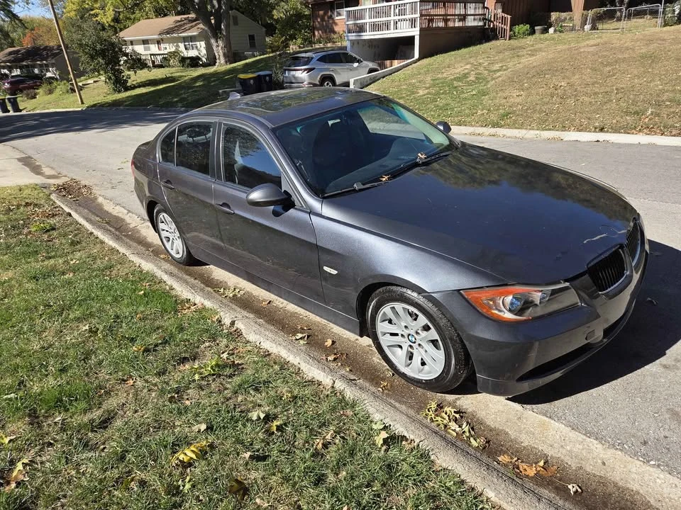 2007 BMW E90 3 Series Sedan - Image 7 of 14
