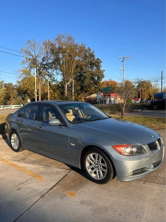 2007 BMW E90 3 Series Sedan - Image 2 of 8