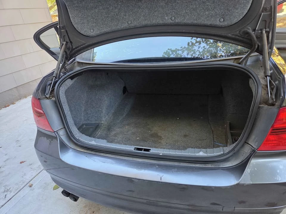 2007 BMW E90 3 Series Sedan - Image 13 of 14