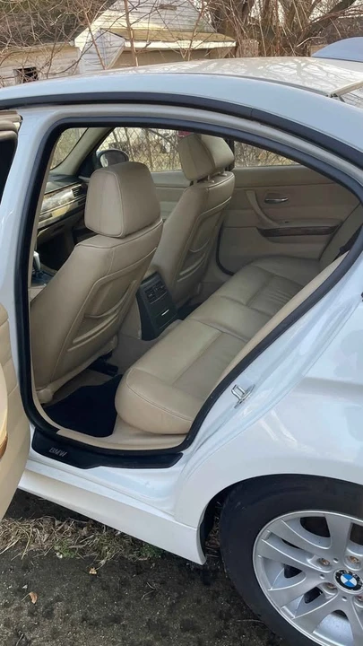 2007 BMW E90 3 Series Sedan - Image 11 of 14