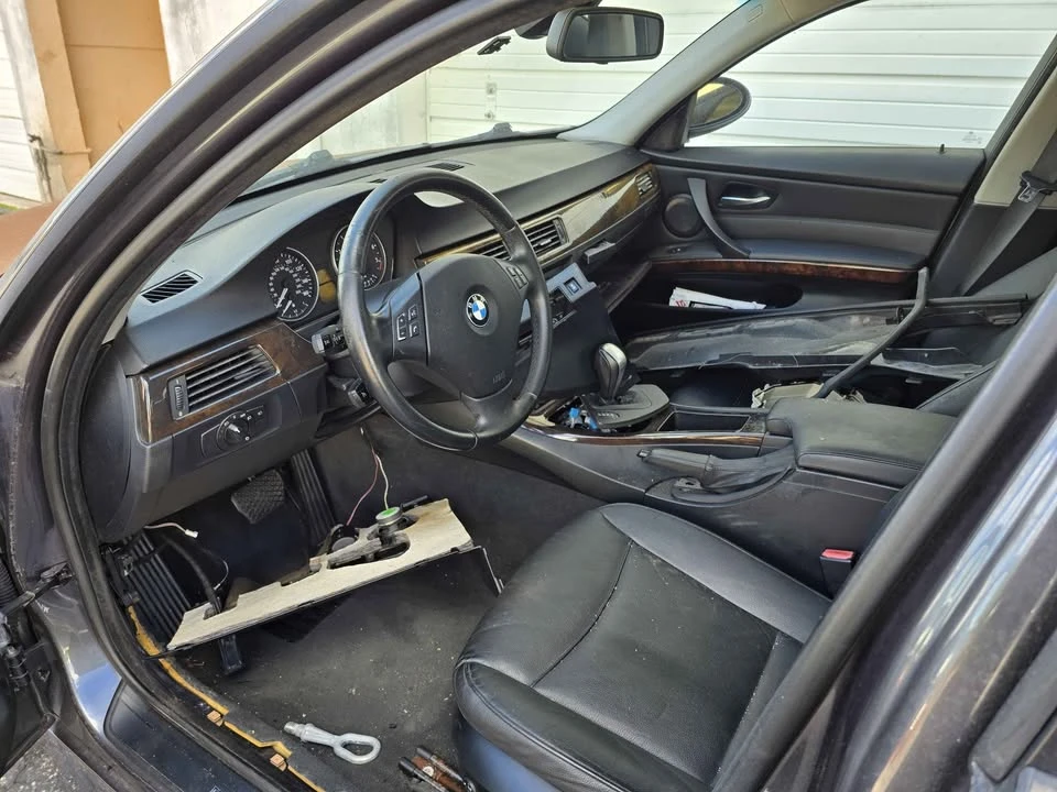 2007 BMW E90 3 Series Sedan - Image 8 of 9